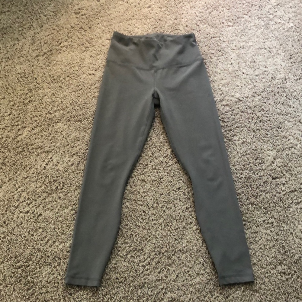 purple leggings!!